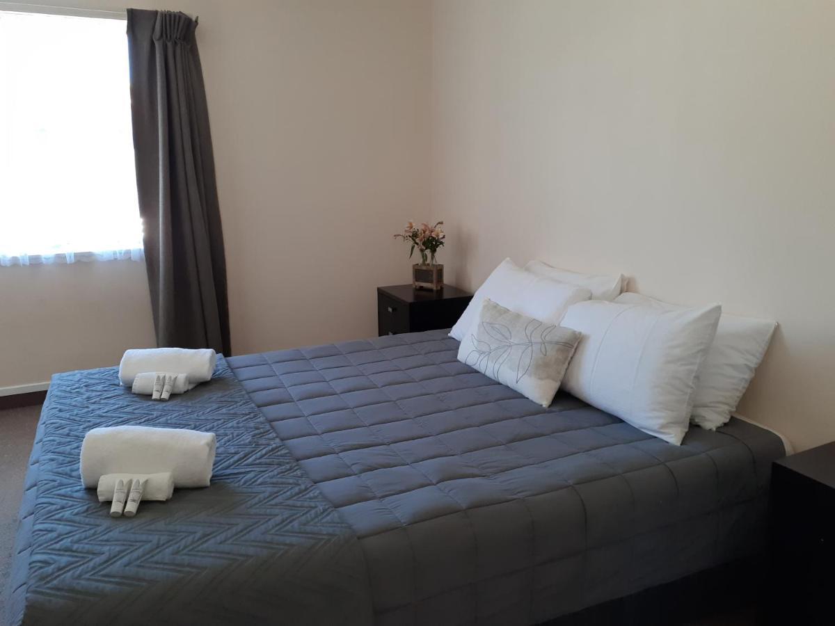 Golden Bay Motel Takaka Dış mekan fotoğraf
