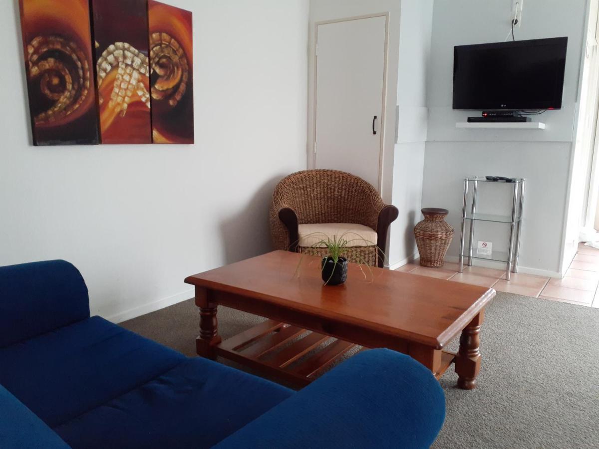 Golden Bay Motel Takaka Dış mekan fotoğraf