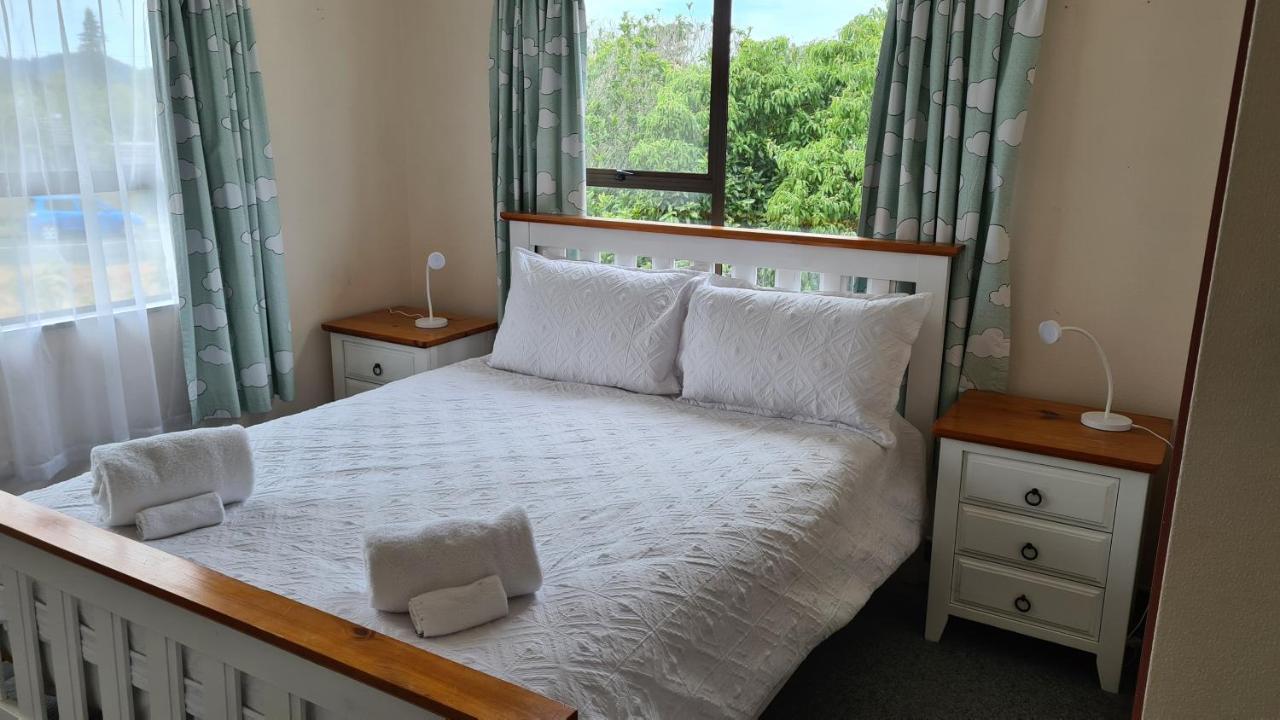 Golden Bay Motel Takaka Dış mekan fotoğraf