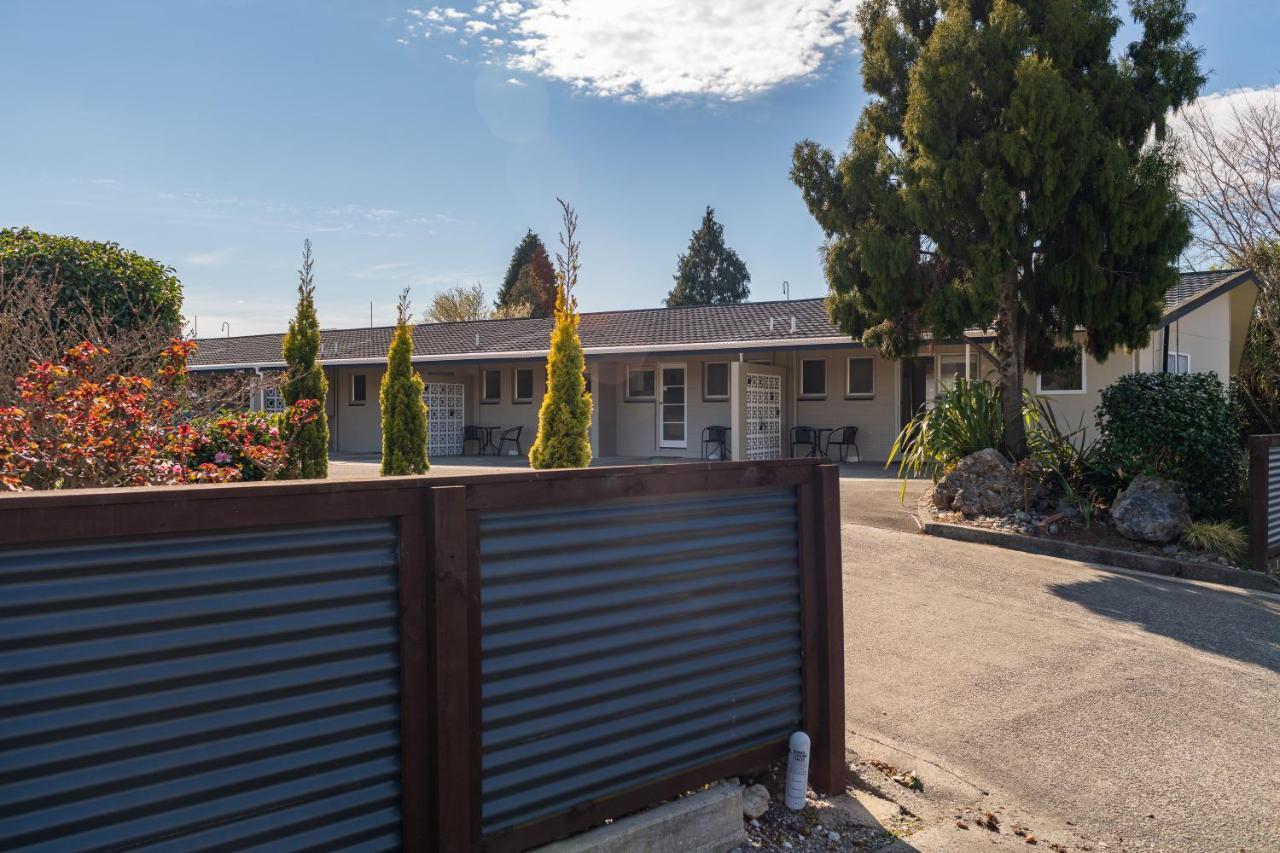 Golden Bay Motel Takaka Dış mekan fotoğraf
